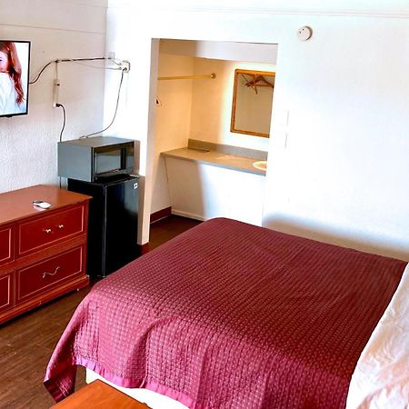 Thunderbird Motel Хилсбъро Екстериор снимка