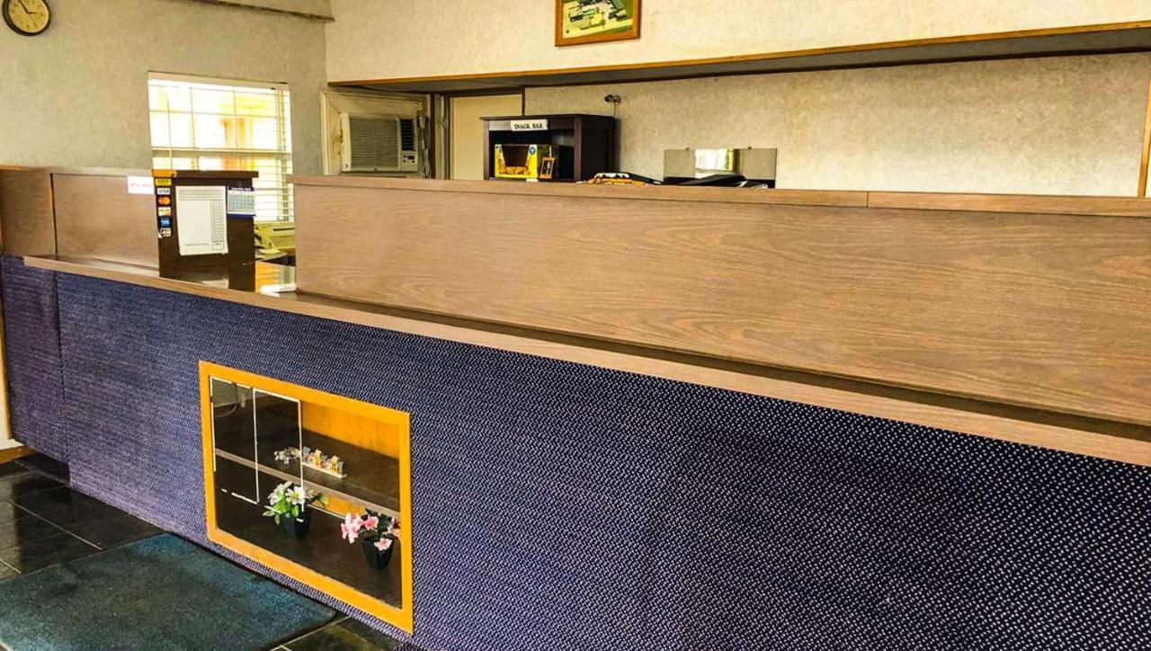 Thunderbird Motel Хилсбъро Екстериор снимка