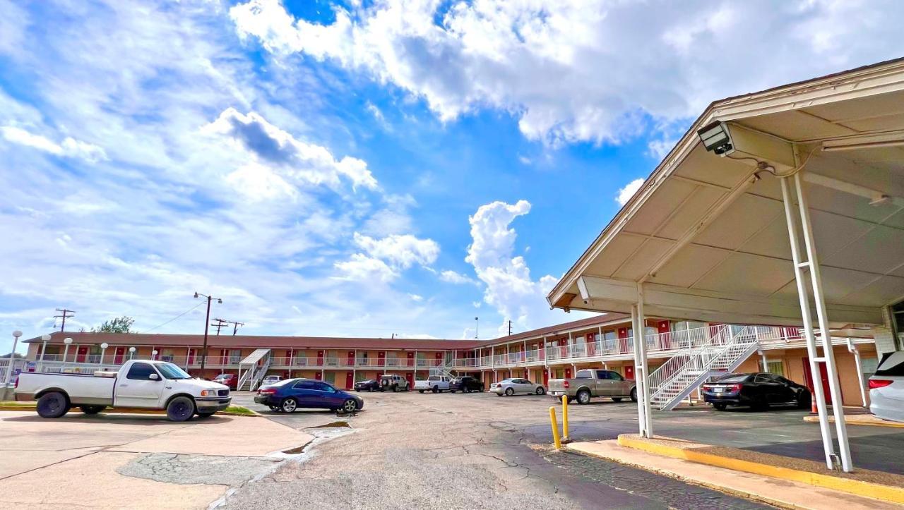 Thunderbird Motel Хилсбъро Екстериор снимка