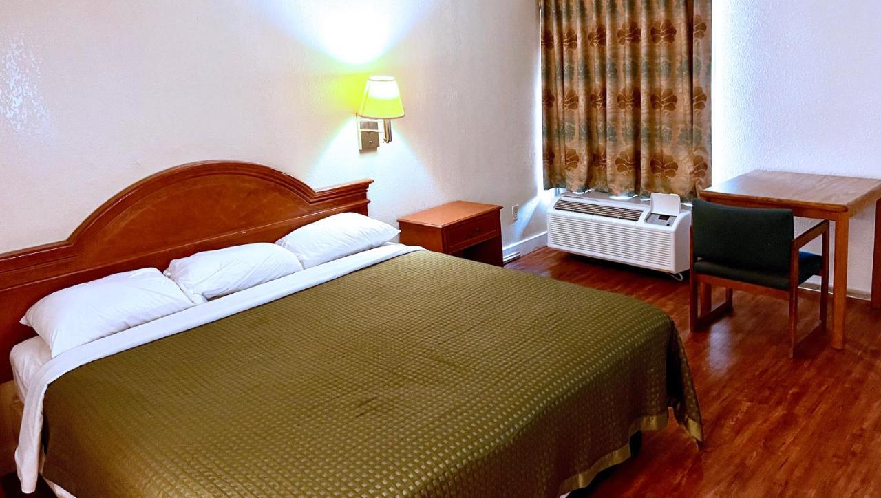 Thunderbird Motel Хилсбъро Екстериор снимка