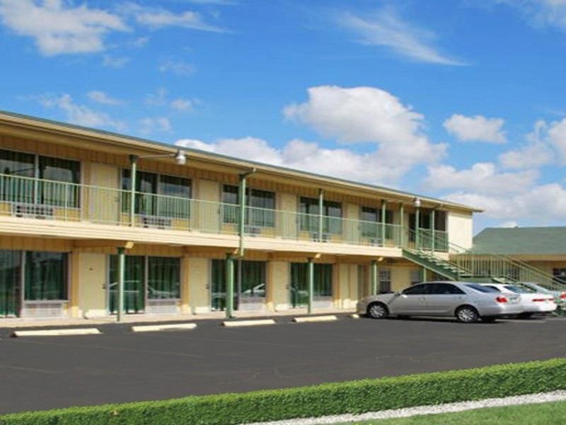 Thunderbird Motel Хилсбъро Екстериор снимка