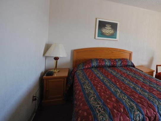 Thunderbird Motel Хилсбъро Екстериор снимка