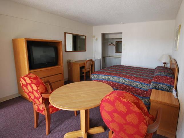 Thunderbird Motel Хилсбъро Екстериор снимка