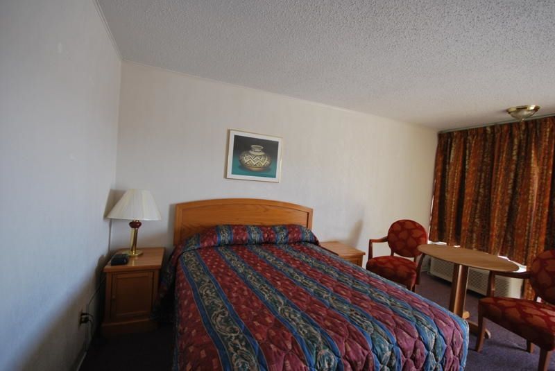 Thunderbird Motel Хилсбъро Стая снимка