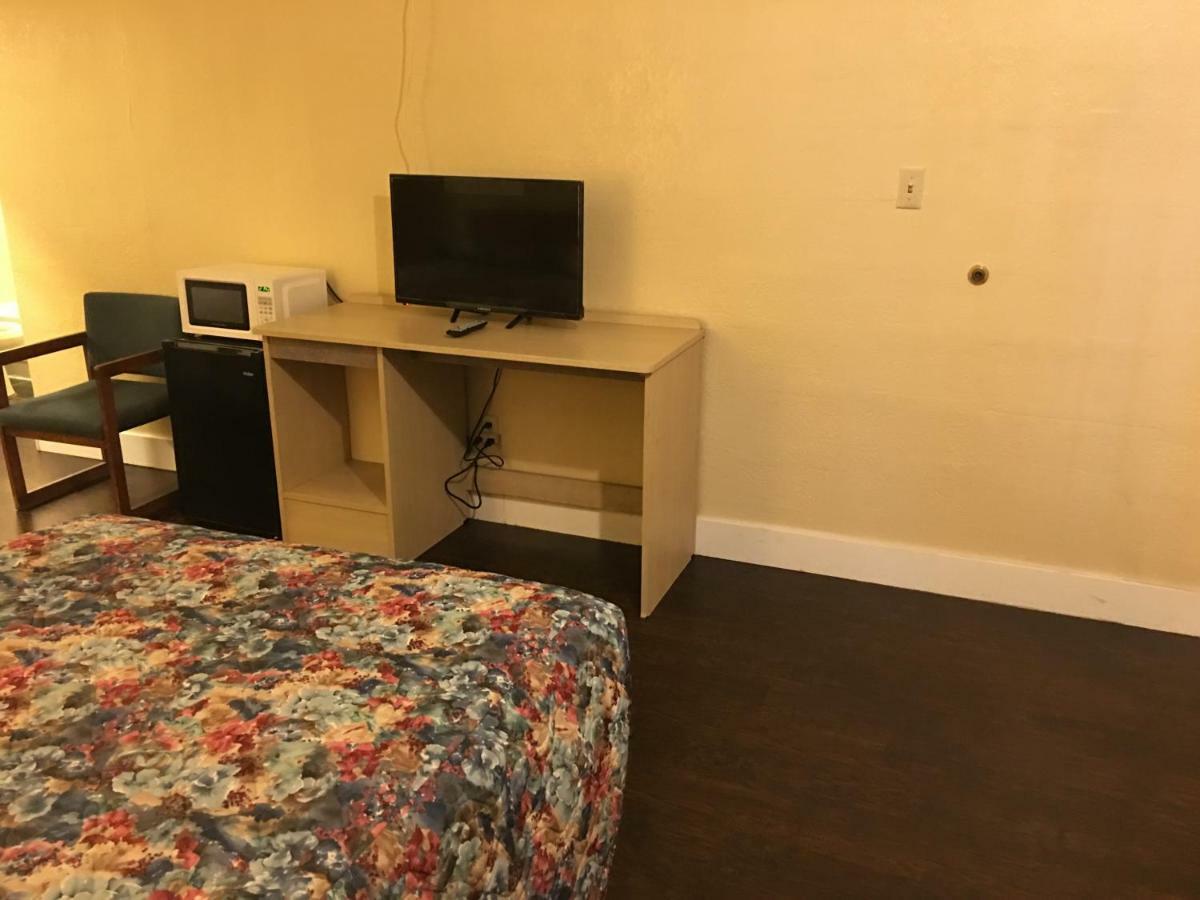 Thunderbird Motel Хилсбъро Екстериор снимка